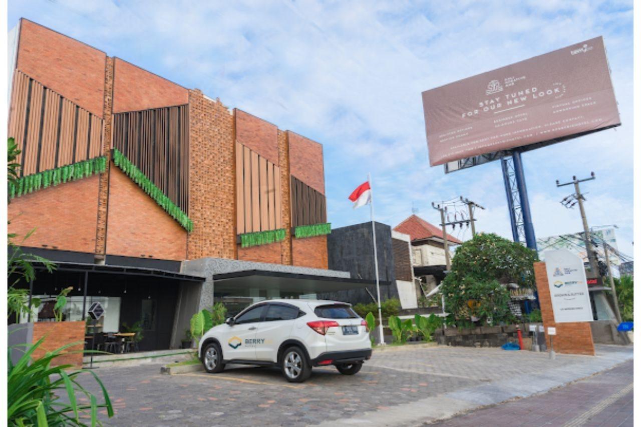 Berry Biz Hotel Seminyak Eksteriør bilde